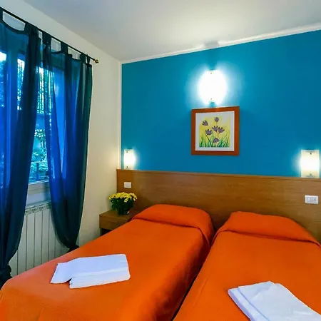 La Collina Apart Otel Vercana