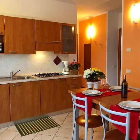 La Collina Aparthotel