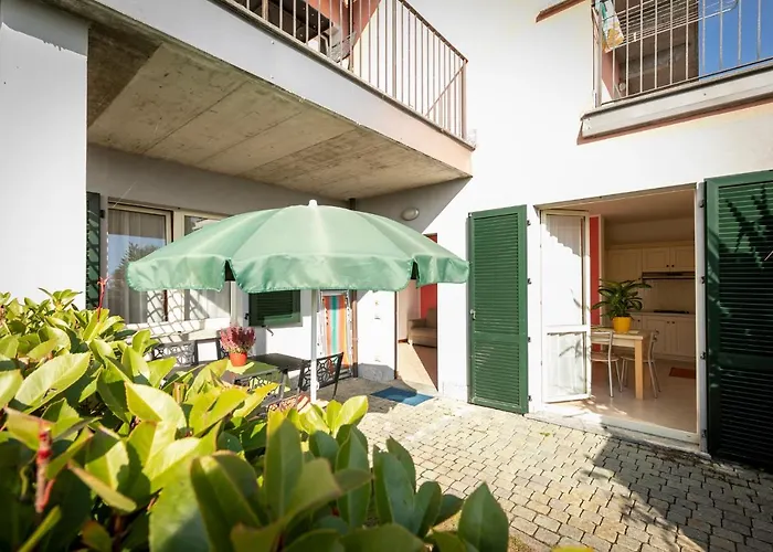 La Collina Aparthotel Vercana
