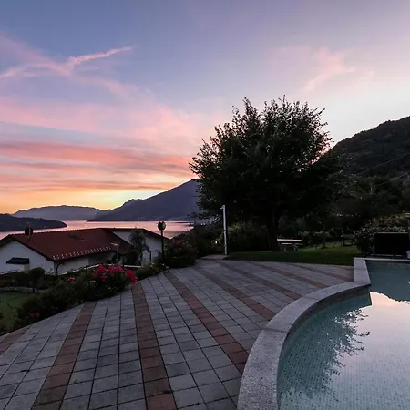 La Collina 4* Vercana