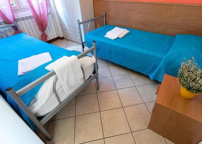 La Collina מלון דירות 4*