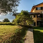 La Collina