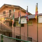 La Collina Aparthotel